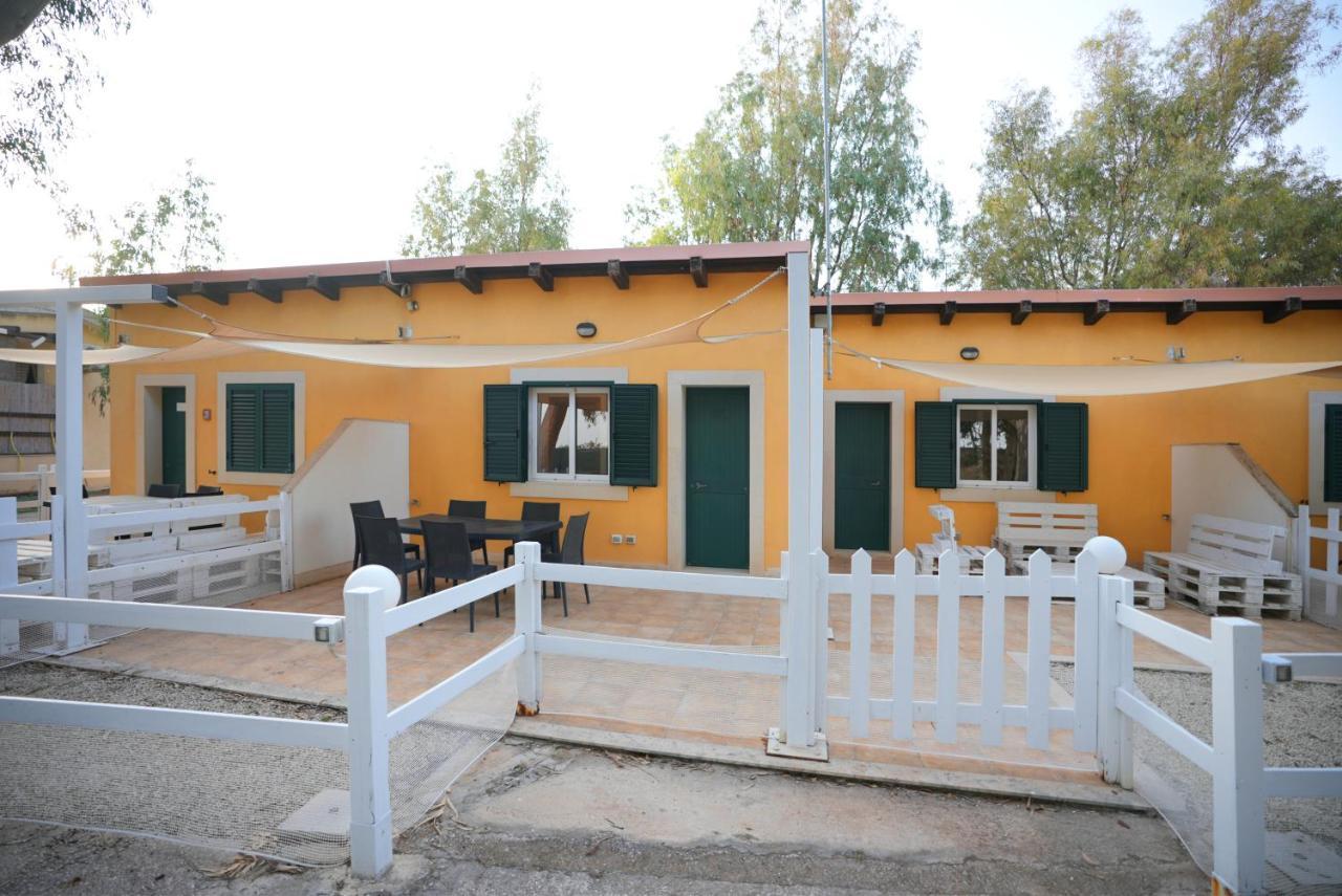 Keys Of Sicily - Bungalows Sul Mare Marina di Modica Ngoại thất bức ảnh
