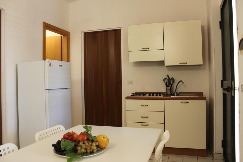 Keys Of Sicily - Bungalows Sul Mare Marina di Modica Ngoại thất bức ảnh
